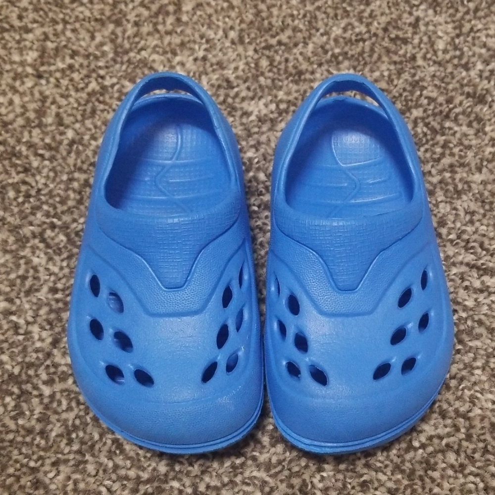 Toddler slip on shoes